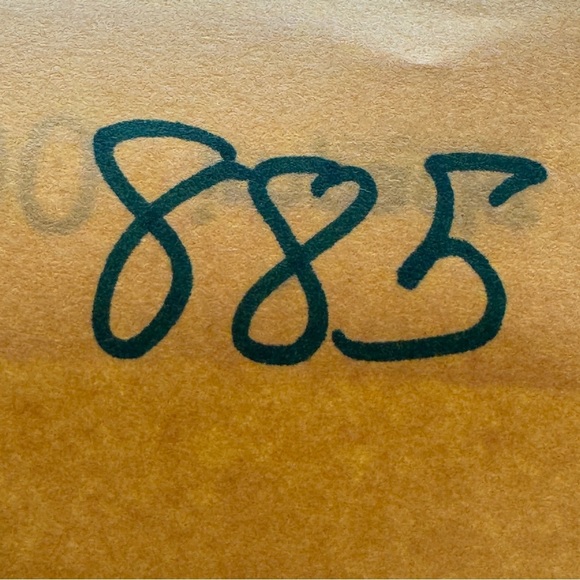 ✨ Lilly Pulitzer White Beaded Hoop Earrings Gold Tone Resort Jewelry 2” NWT - Picture 4 of 4